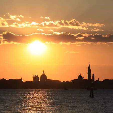 Angels With Us Apartament